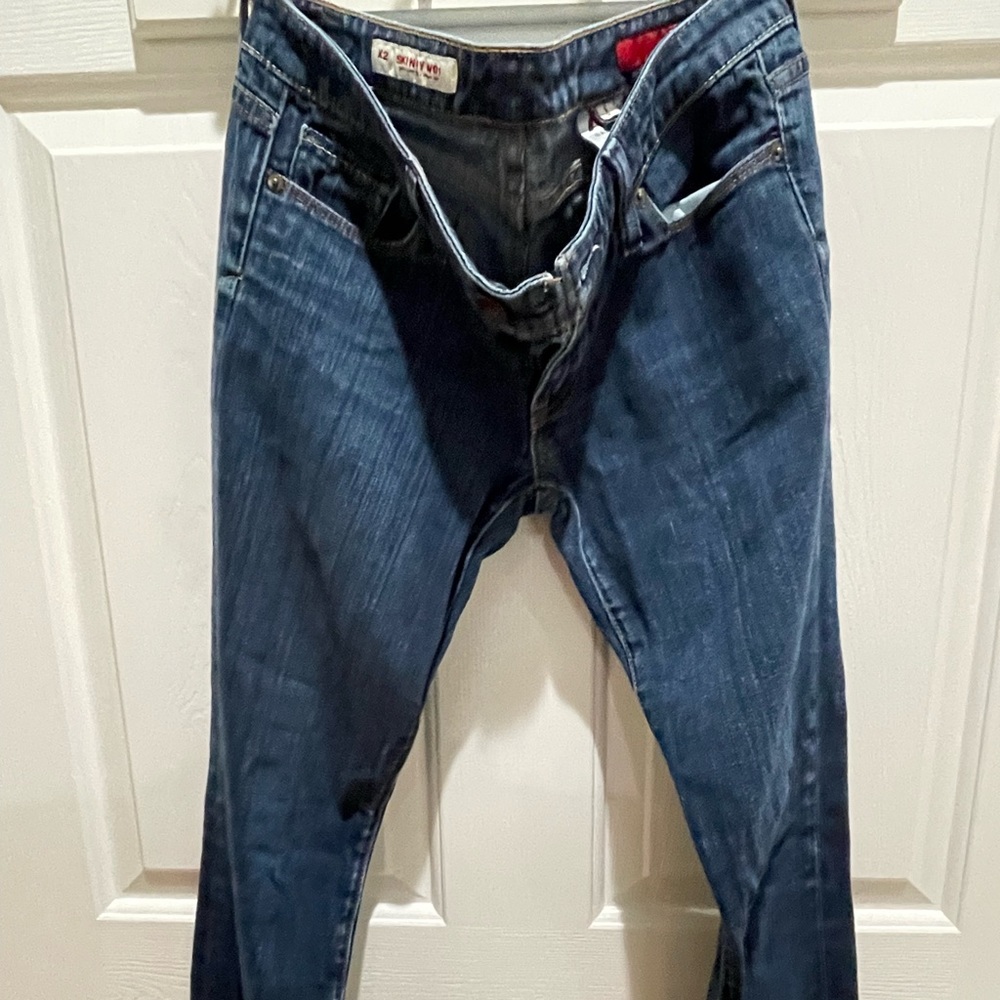 X2 Women’s Blue Jean pants size 6 Long